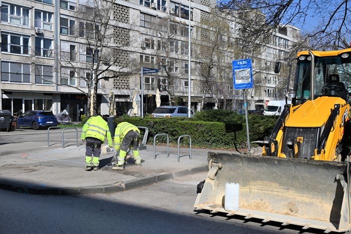 Ugradnja polupodzemnih spremnika u Zapruđu, Sesvetama, Maksimiru, Španskom i Srednjacima, a od danas i na Trešnjevci